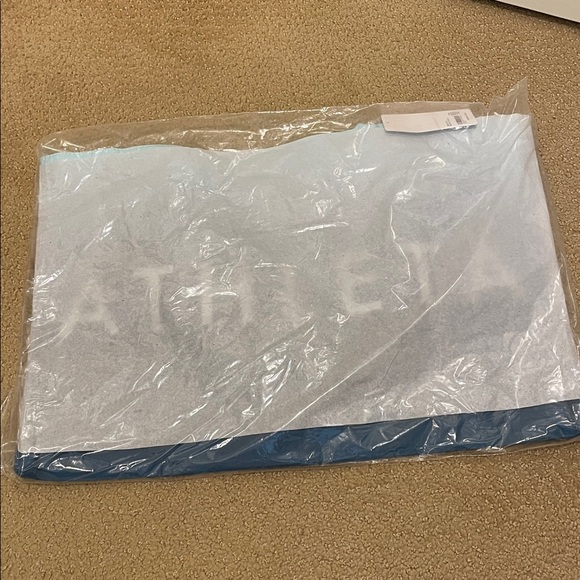 Blue Ombre Tote Bag (Athleta) with handle - Picture 4 of 4